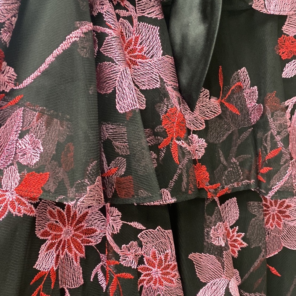 Aidan Mattox halter tiered midi dress - Picture 4 of 7